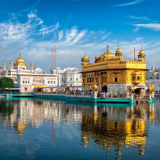 amritsar golden temple istock 514721758