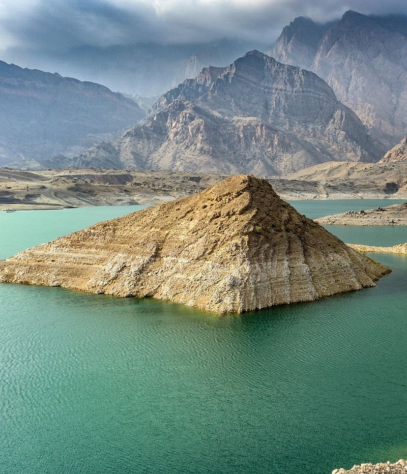 oman800932