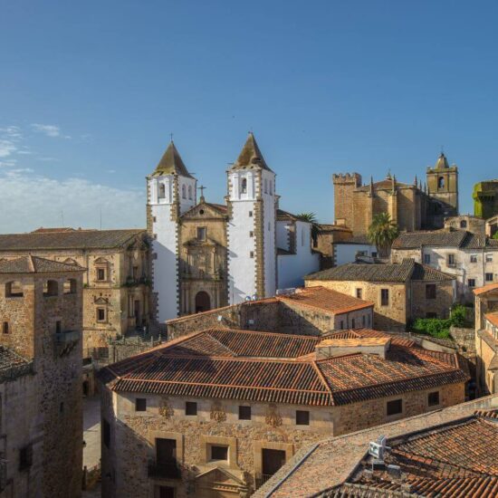 caceres ville extremadure destination les voyages de la libre