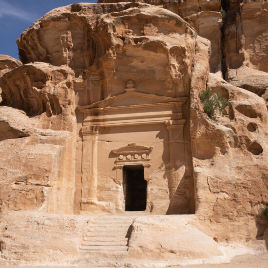 little-petite-petra-jordanie-voyage-groupe-berceau-civilisation-amis-des-musees