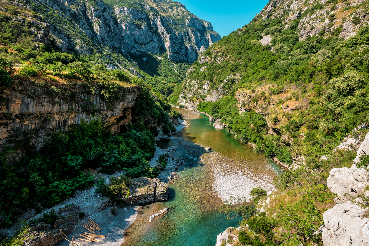 canyon moraca montenegro