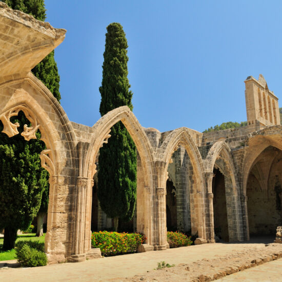 abbaye bellapais voyage groupe culturel chypre amis des musees