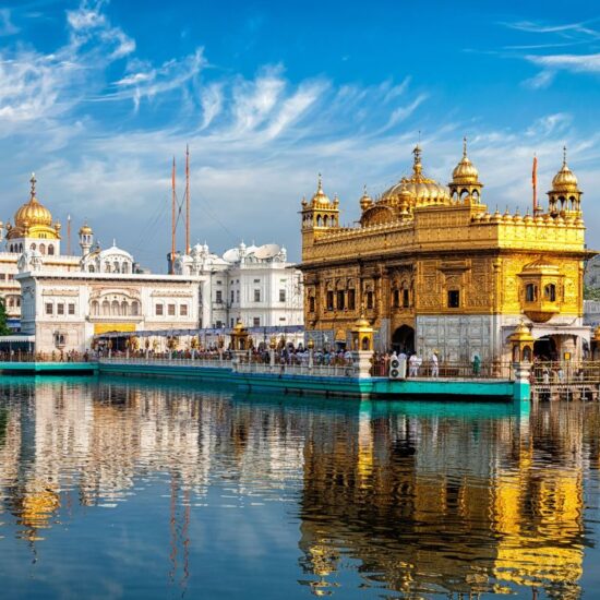 amritsar golden temple istock 514721758 resized 1