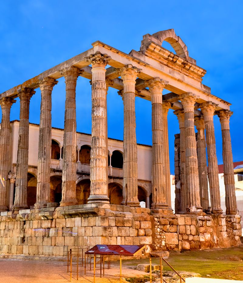 temple diane romain evora architecture art voyage groupe amis des musees resized