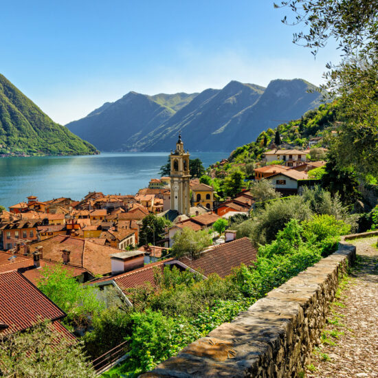 Lago di Como (Lake Como) Colonno and Greenway track