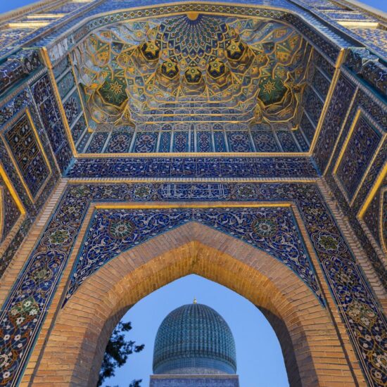Outer gate of the Mausoleum of Tamerlane the conqueror, in Samarkand, Uzbekistan.