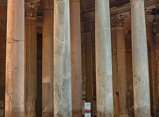 Photograph of the pantheon in Rome, Italy