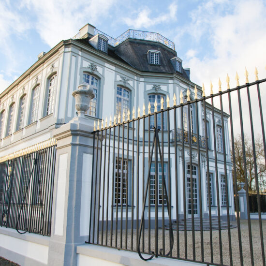 Jagdschloss Falkenlust
